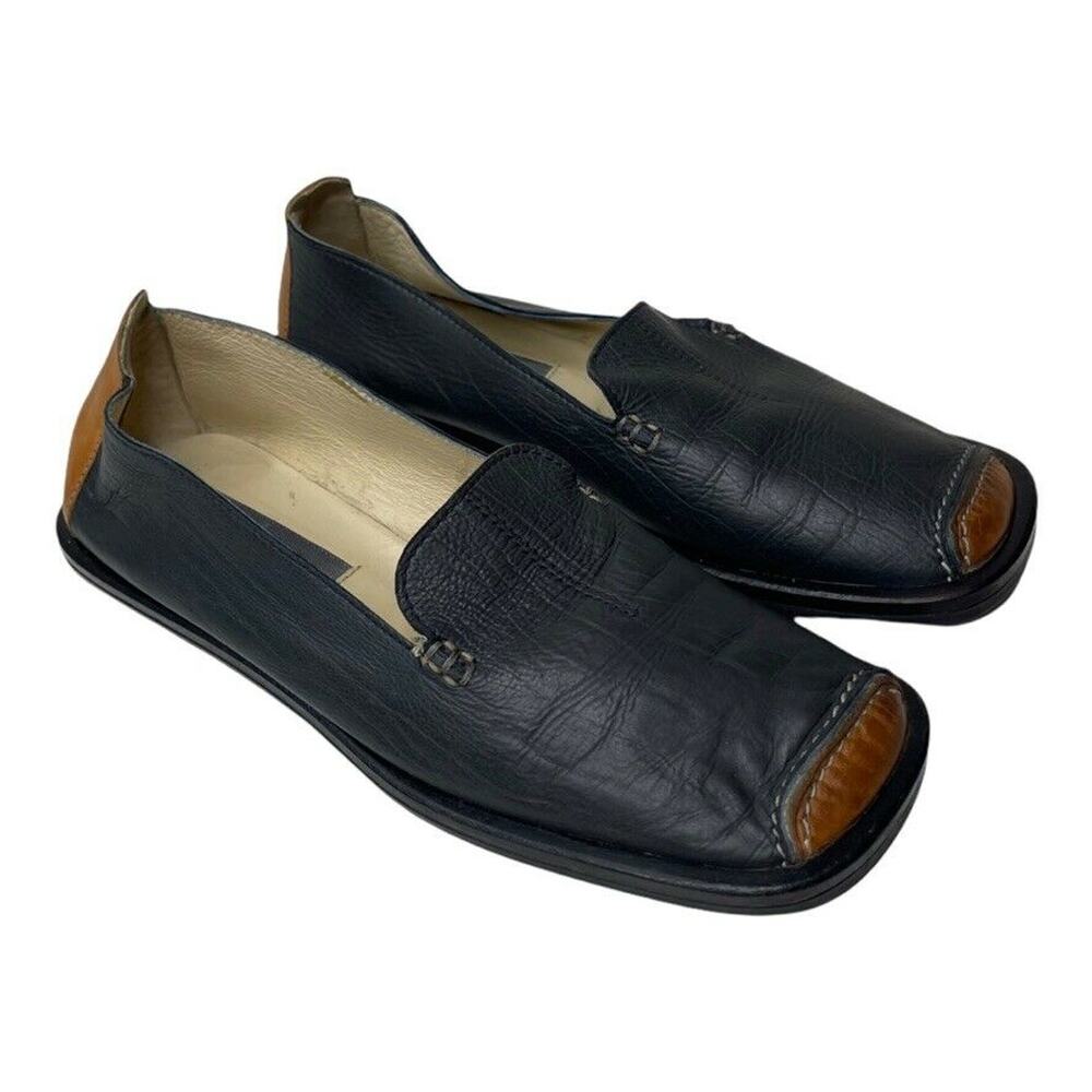 Everybody Women's Black & Brown Buttery Soft Leather Slip On Loafers Size 35